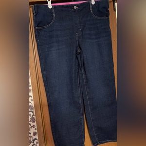 Time and Tru Mid-Rise se Straight Leg Jean